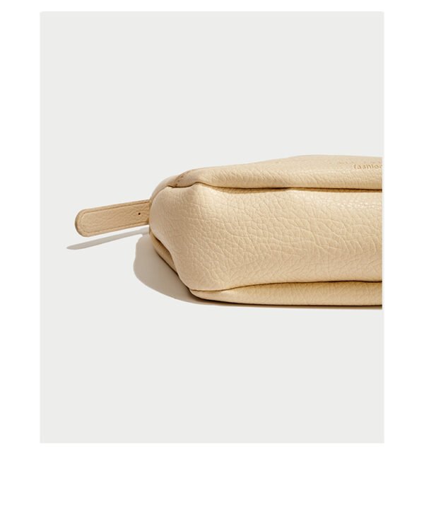 Shoulder Bag - Oil Wax Cowhide Small Square Bag