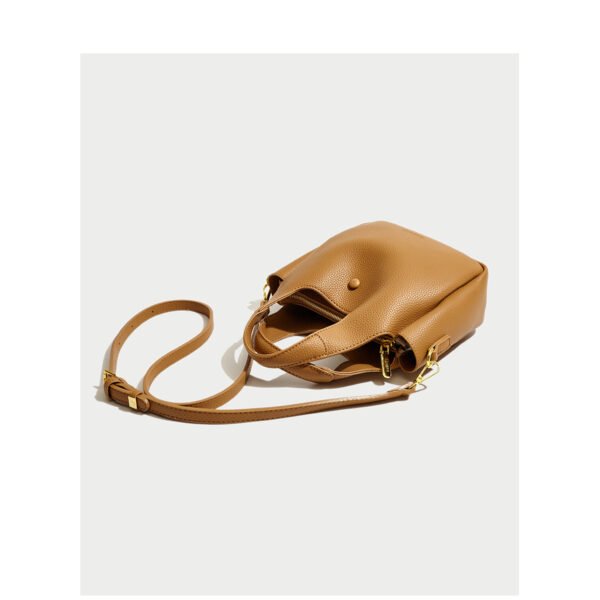 High Texture Handheld Bucket Bag