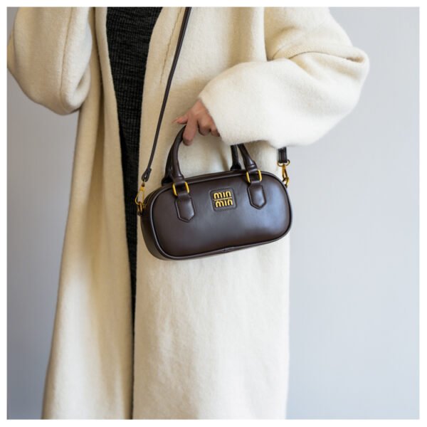 02 (26) Retro Boston Portable Pillow Bag Women 2025 Autumn And Winter New All-Match Shoulder Messenger Bag