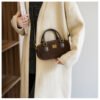 02 (38) Retro Boston Portable Pillow Bag Women 2025 Autumn And Winter New All-Match Shoulder Messenger Bag