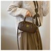 02 (70) Retro Boston Portable Pillow Bag Women 2025 Autumn And Winter New All-Match Shoulder Messenger Bag
