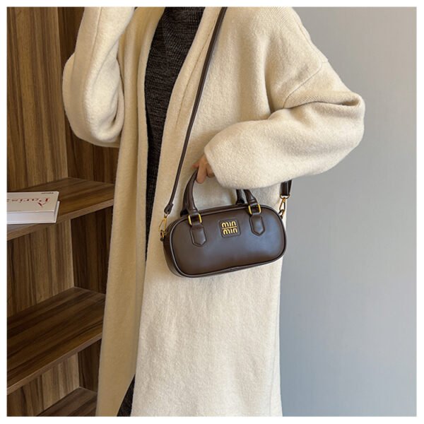 02 (79) Retro Boston Portable Pillow Bag Women 2025 Autumn And Winter New All-Match Shoulder Messenger Bag