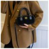 02 (9) Retro Boston Portable Pillow Bag Women 2025 Autumn And Winter New All-Match Shoulder Messenger Bag