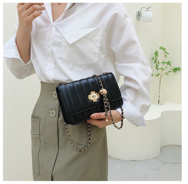 Light Luxury Fashion Casual Style High-End Women's Bag Trendy Versatile Splicing Small Square Bag Simple Design Crossbody Bag