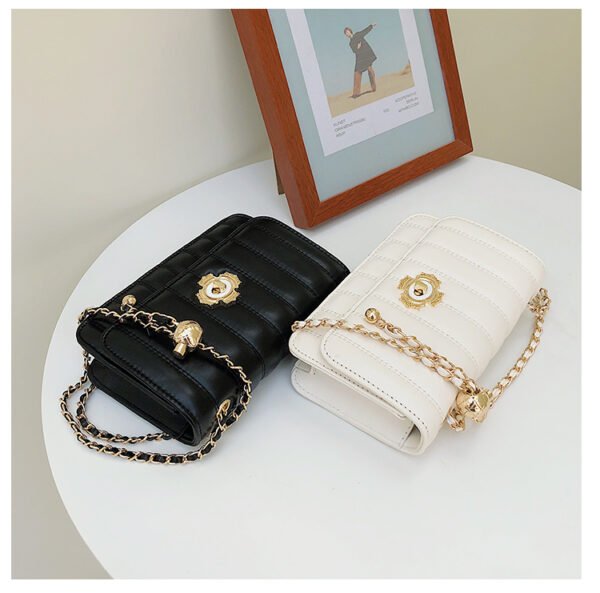 Light Luxury Fashion Casual Style High-End Women's Bag Trendy Versatile Splicing Small Square Bag Simple Design Crossbody Bag
