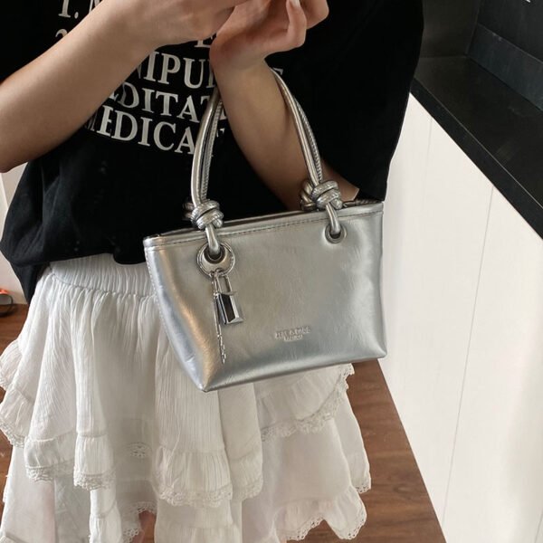 1 (8) Popular Fashion Simple Versatile Ladies Bag Commuting Large Capacity Crossbody Handbag Shoulder Bag Bucket Bag