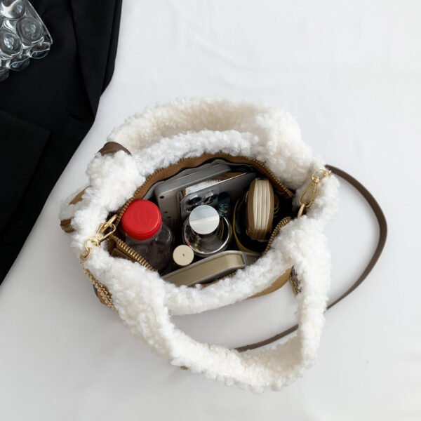 Fashionable Versatile Furry Handbags For Women Autumn Winter Chain Cute Shoulder Messenger Bag