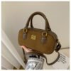 10 (39) Retro Boston Portable Pillow Bag Women 2025 Autumn And Winter New All-Match Shoulder Messenger Bag