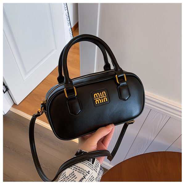 10 (48) Retro Boston Portable Pillow Bag Women 2025 Autumn And Winter New All-Match Shoulder Messenger Bag