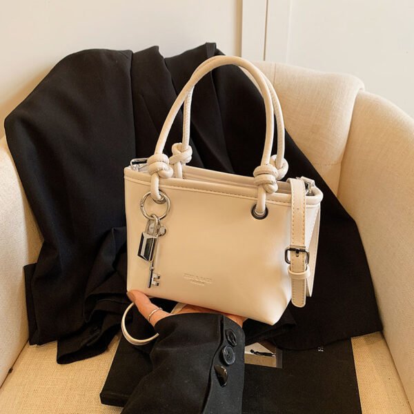 2 (17) Popular Fashion Simple Versatile Ladies Bag Commuting Large Capacity Crossbody Handbag Shoulder Bag Bucket Bag