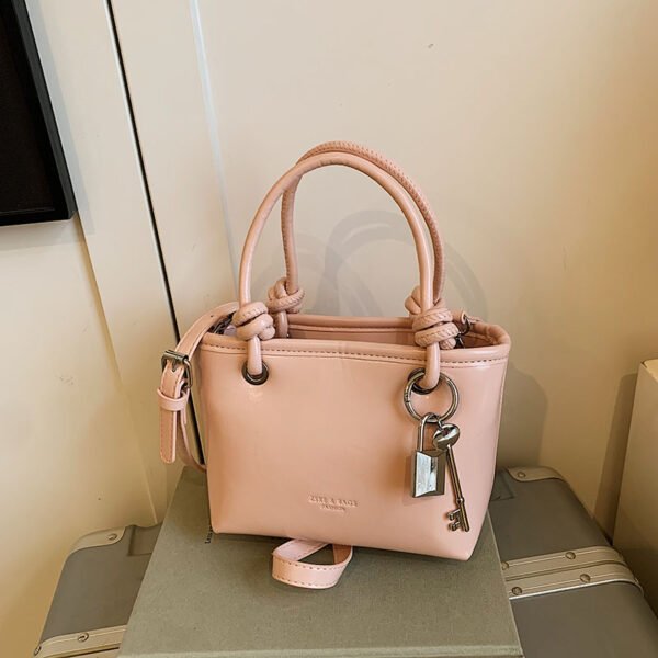 2 (37) Popular Fashion Simple Versatile Ladies Bag Commuting Large Capacity Crossbody Handbag Shoulder Bag Bucket Bag