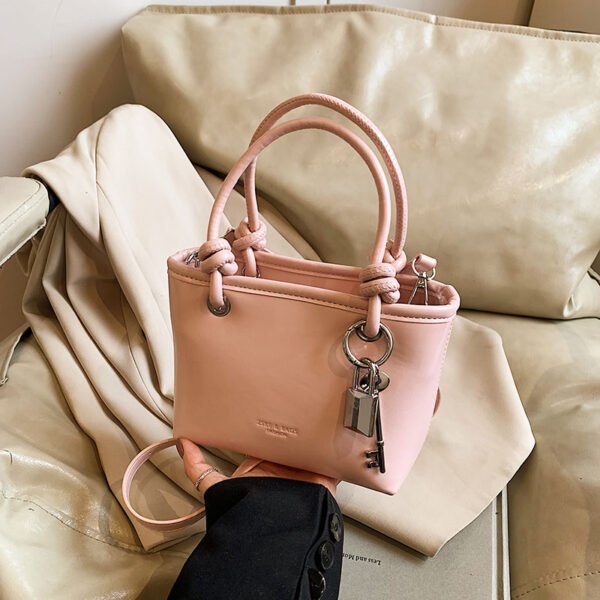 2 (53) Popular Fashion Simple Versatile Ladies Bag Commuting Large Capacity Crossbody Handbag Shoulder Bag Bucket Bag