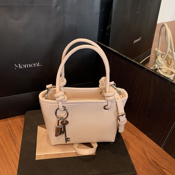 2 (78) Popular Fashion Simple Versatile Ladies Bag Commuting Large Capacity Crossbody Handbag Shoulder Bag Bucket Bag