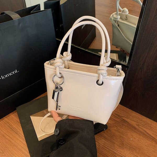 2 (79) Popular Fashion Simple Versatile Ladies Bag Commuting Large Capacity Crossbody Handbag Shoulder Bag Bucket Bag