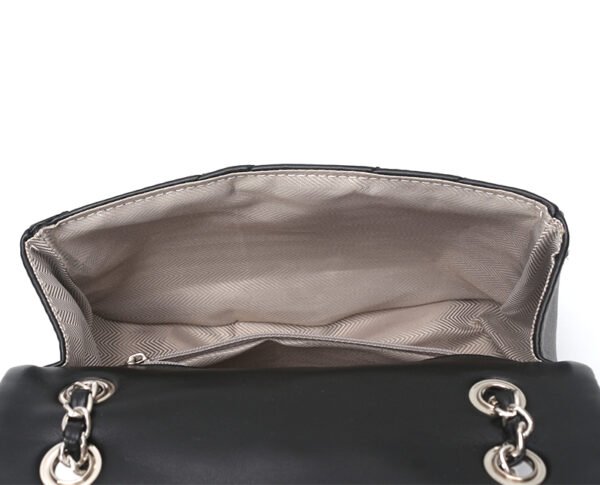 Niche Ins High-End Bag Small Chanel Style Embroidery Lock Chain Bag Fashionable Versatile Shoulder Messenger Bag Female