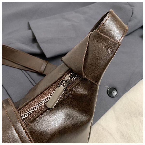 Autumn Winter Retro Niche Design One-Shoulder Crossbody Commuter Dumpling Bag