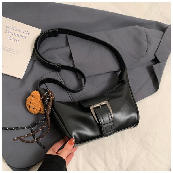 Autumn Winter Retro Niche Design One-Shoulder Crossbody Commuter Dumpling Bag