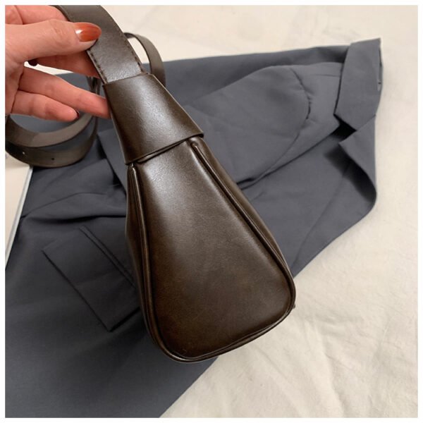 Autumn Winter Retro Niche Design One-Shoulder Crossbody Commuter Dumpling Bag