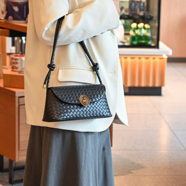 All-match commuting silver diamond woven handbag underarm bag temperament fashion women's bag small shoulder bag mobile phone bag