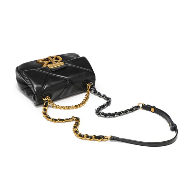 Small texture women's bag versatile shoulder crossbody chain bag simple stylish embroidered diamond small Chanel style bag