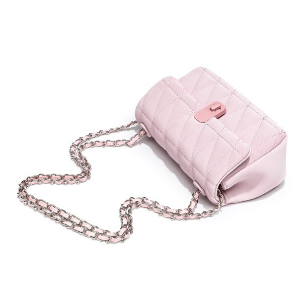 New spring and summer high-quality small bag for women, diamond chain shoulder underarm bag, versatile crossbody small square bag