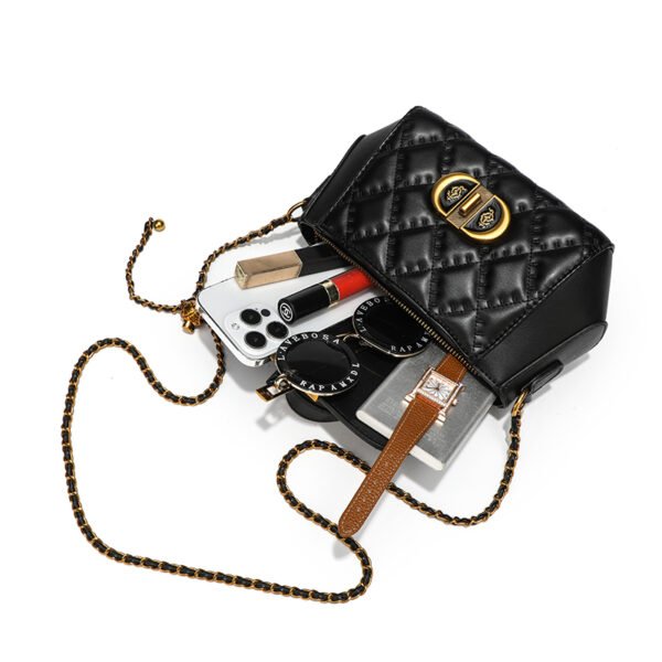 Summer new chain crossbody trend fashion all-match small square bag single shoulder hand-held women's bag all-match bag