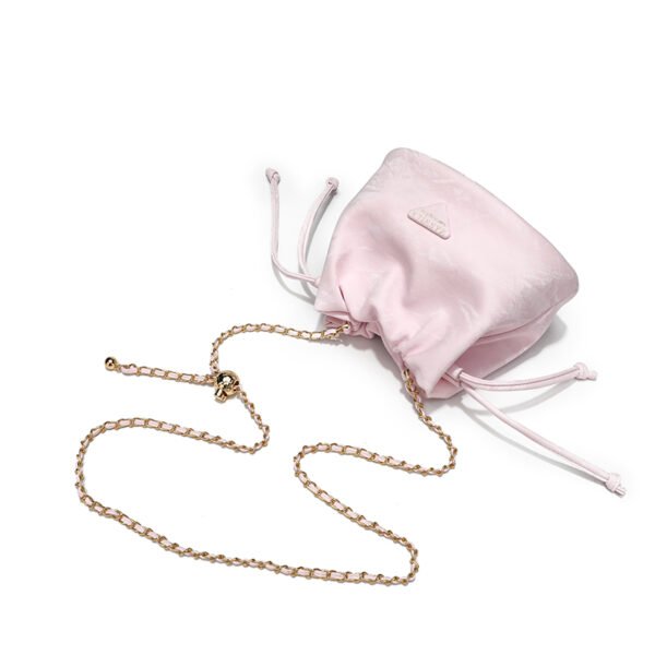 Small bag popular bag women's bucket versatile high value new style fashion advanced crossbody bag one shoulder niche chain
