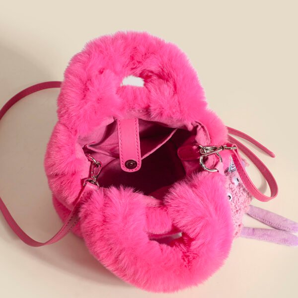 BE9A7143 High-Grade Plush Bag For Women, Versatile New Style Women's Bag, Fashionable Plush Bucket Bag, Cute Hand-Held Messenger Plush Bag