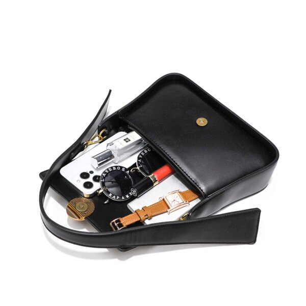 New Saddle Bag: Solid Color Shoulder Bag