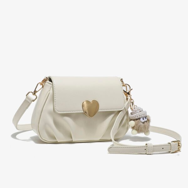 BE9A9379 Niche Design Soft Leather Peach Heart Buckle Bag