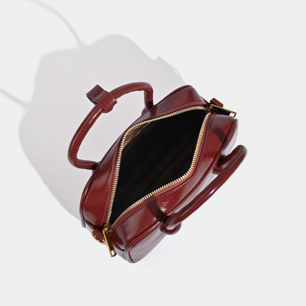 Fashion Retro Hand-Held Bowling Bag Crossbody Red Boston Handbag Female Niche Shoulder Bag