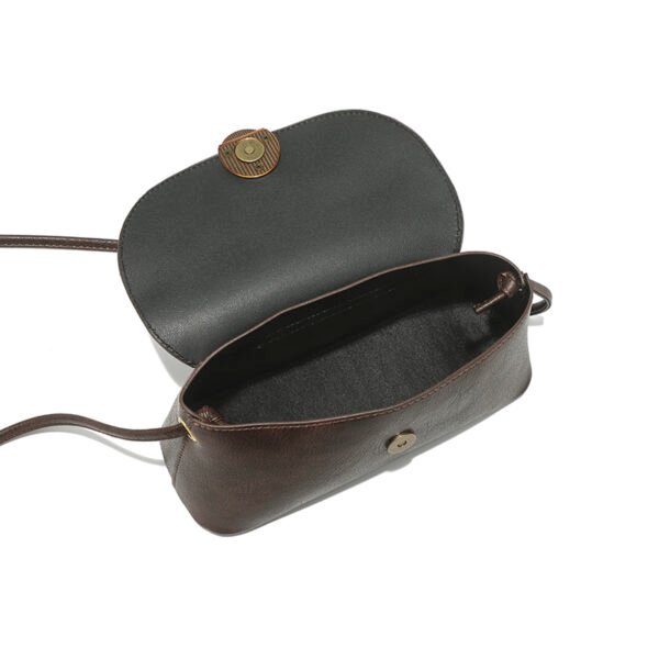 IMG_0467 Niche design retro baguette underarm bag women's shoulder bag fashionable and versatile crossbody women's bag