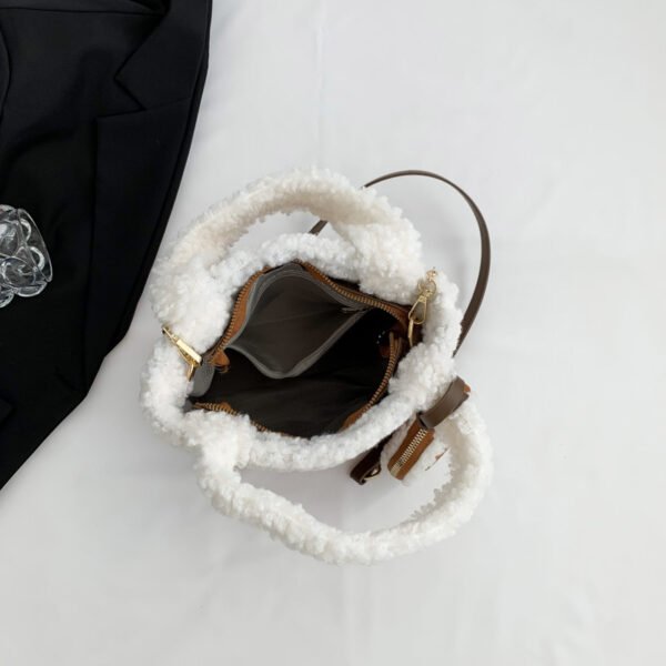 Fashionable Versatile Furry Handbags For Women Autumn Winter Chain Cute Shoulder Messenger Bag