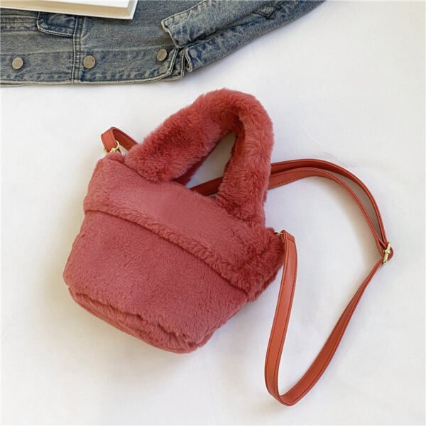 Winter Plush Bag Imitation Rabbit Fur Button Hand-Held Design Cute Bucket Bag Shoulder Messenger Bag Women's Bag