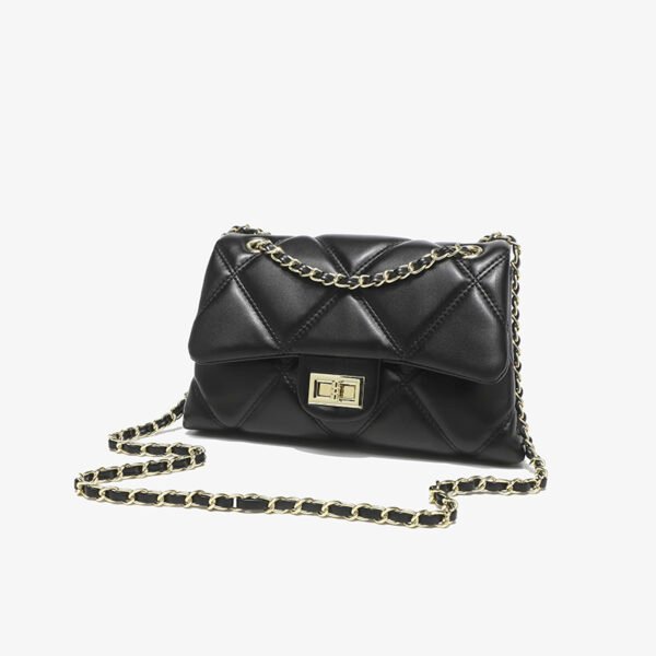 Small Chanel Style Diamond Chain Bag One Shoulder Crossbody Fashionable Sheepskin Texture Simple Women's Bag