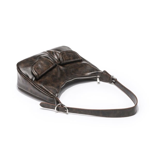 IMG_7386 Internet celebrity niche old shoulder underarm bag female autumn and winter new high-end texture retro hand-held messenger commuter bag