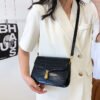 White Chain Underarm Shoulder Bag Women's High-End Commuter Messenger Baguette Bag