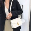 White Chain Underarm Shoulder Bag Women's High-End Commuter Messenger Baguette Bag
