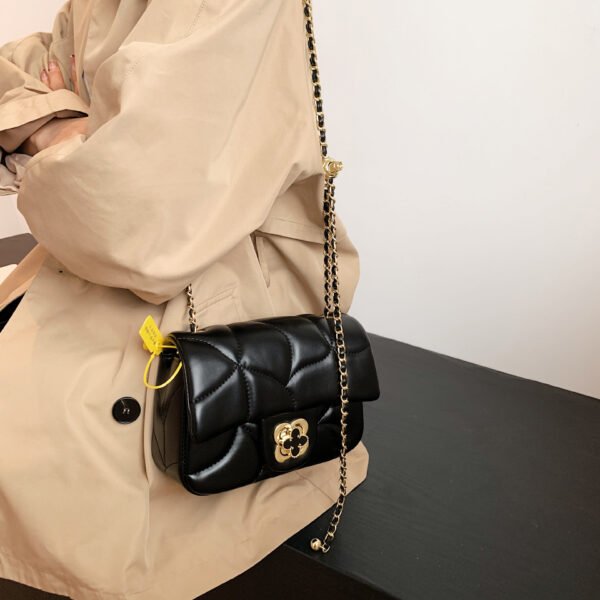 IMG_E5966 Korean Chain Bag Diamond Pattern Chain Messenger Bag Advanced Simple New Women's Messenger Shoulder Bag