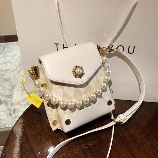 Small Bag Spring And Summer New Bag Women 2025 Hot Style Texture Shoulder Bag Vertical Mini Crossbody Lightweight Mobile Phone Bag