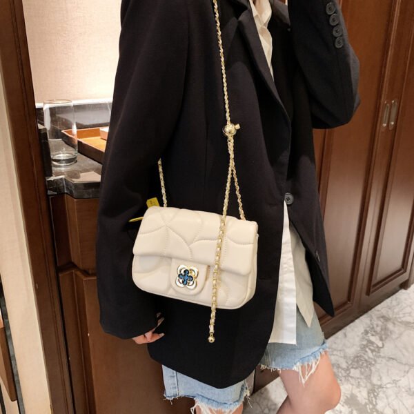 IMG_E6708 Korean Chain Bag Diamond Pattern Chain Messenger Bag Advanced Simple New Women's Messenger Shoulder Bag