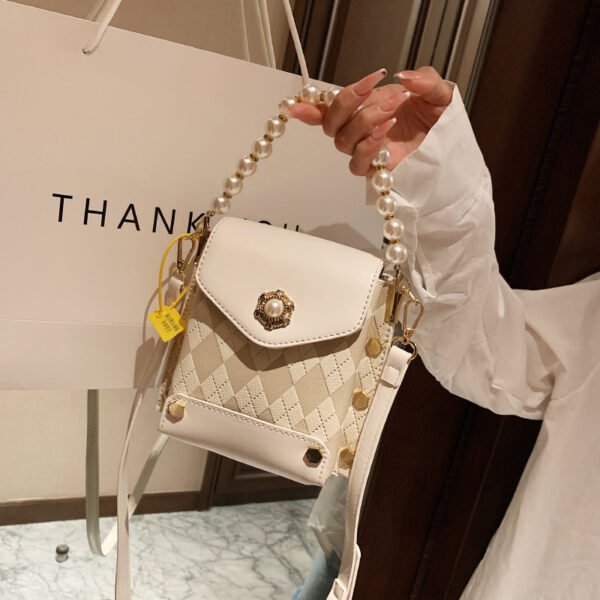 Small Bag Spring And Summer New Bag Women 2025 Hot Style Texture Shoulder Bag Vertical Mini Crossbody Lightweight Mobile Phone Bag