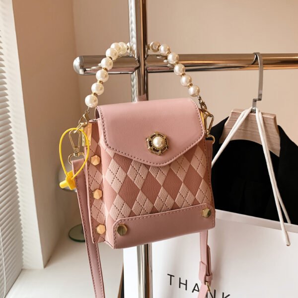 Small Bag Spring And Summer New Bag Women 2025 Hot Style Texture Shoulder Bag Vertical Mini Crossbody Lightweight Mobile Phone Bag