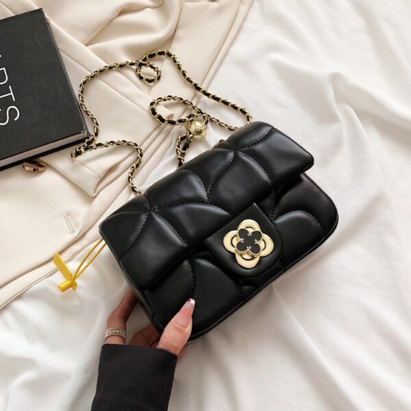 IMG_E7284 Korean Chain Bag Diamond Pattern Chain Messenger Bag Advanced Simple New Women's Messenger Shoulder Bag