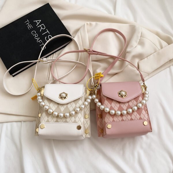 Small Bag Spring And Summer New Bag Women 2025 Hot Style Texture Shoulder Bag Vertical Mini Crossbody Lightweight Mobile Phone Bag