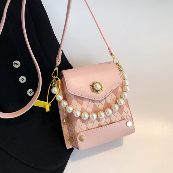 Small Bag Spring And Summer New Bag Women 2025 Hot Style Texture Shoulder Bag Vertical Mini Crossbody Lightweight Mobile Phone Bag