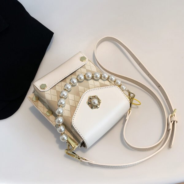 Small Bag Spring And Summer New Bag Women 2025 Hot Style Texture Shoulder Bag Vertical Mini Crossbody Lightweight Mobile Phone Bag