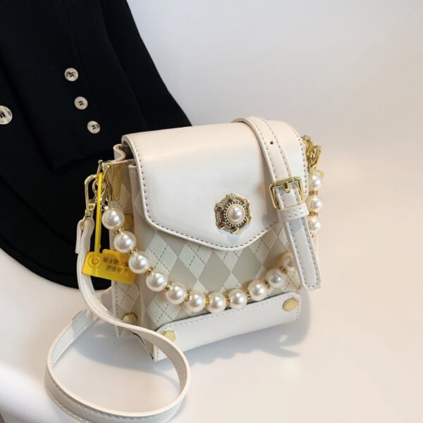 Small Bag Spring And Summer New Bag Women 2025 Hot Style Texture Shoulder Bag Vertical Mini Crossbody Lightweight Mobile Phone Bag