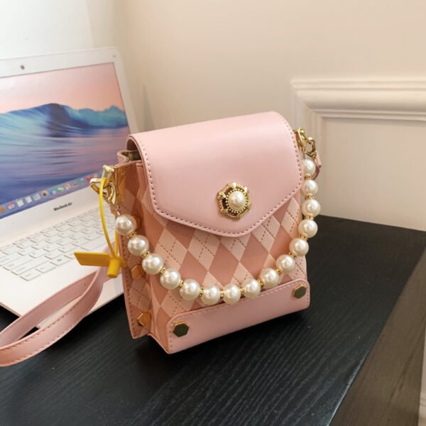 Small Bag Spring And Summer New Bag Women 2025 Hot Style Texture Shoulder Bag Vertical Mini Crossbody Lightweight Mobile Phone Bag