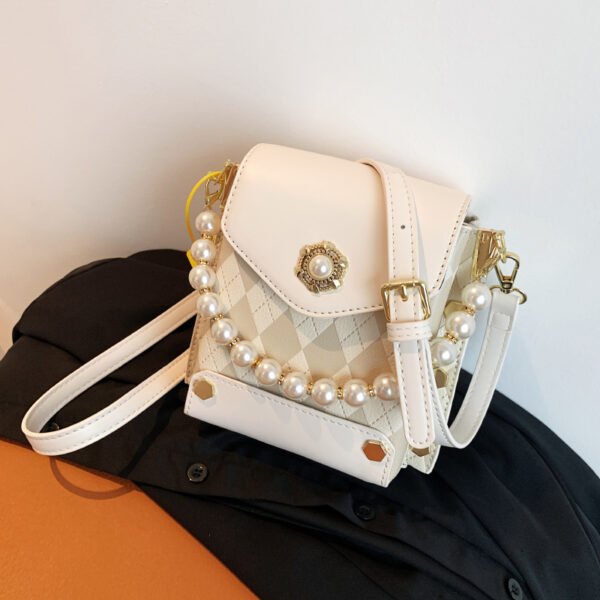 Small Bag Spring And Summer New Bag Women 2025 Hot Style Texture Shoulder Bag Vertical Mini Crossbody Lightweight Mobile Phone Bag